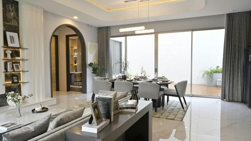 Navigating the Customer Service Experience